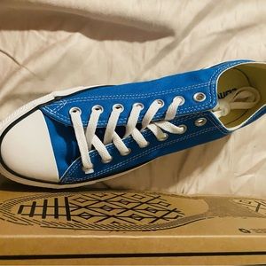 Converse Chucks Unisex new in Box